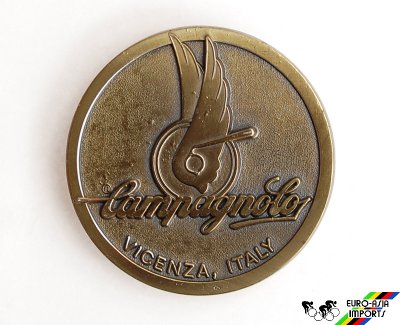 http://www.euroasiaimports.com/ProductCart/pc/catalog/beltbucklecampybronze_2267_general.jpg