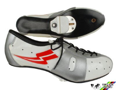 Duegi #103 Shoe