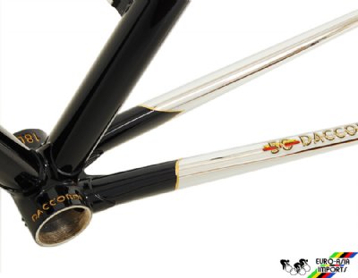 Daccordi 50th Anniversary Frameset