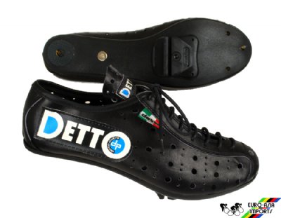 Detto 74 Shoe