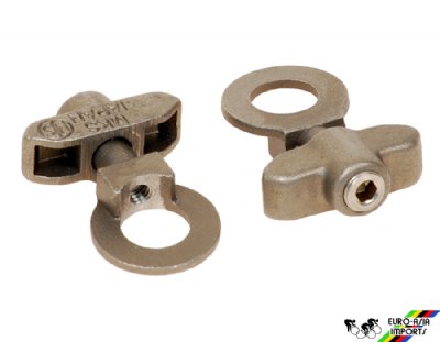 Chain Adjusters